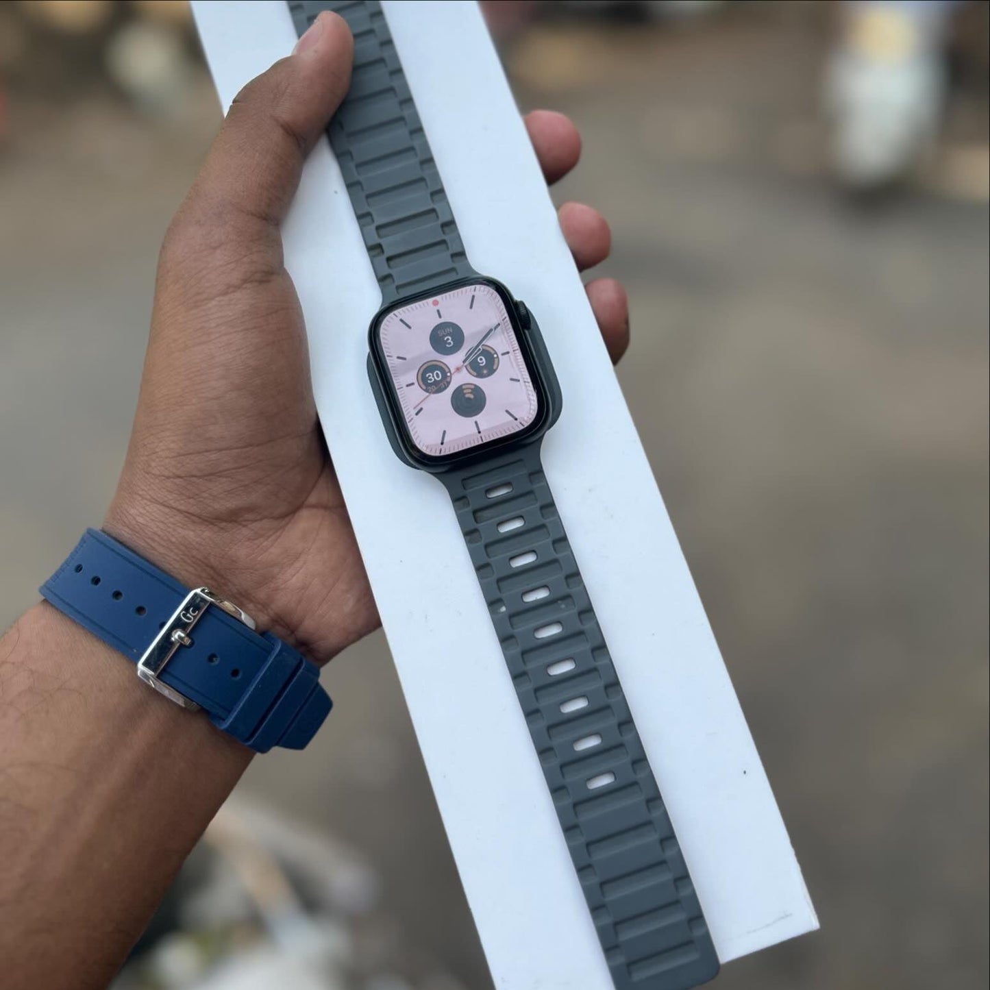 Series 9 Smartwatch – Premium Quality (45mm, GPS + Cellular)